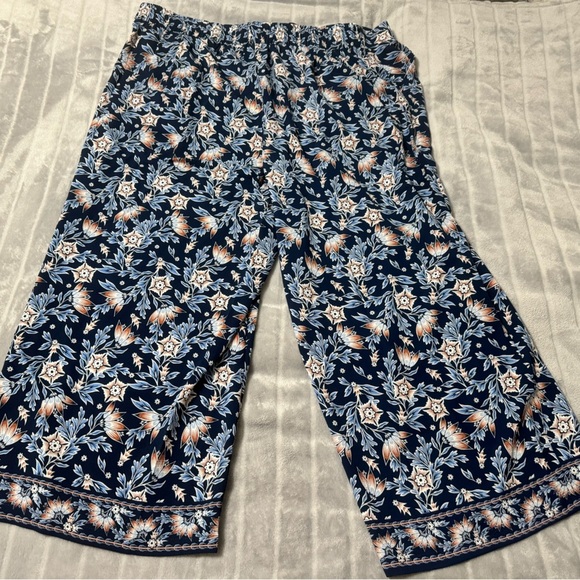 Max Studio London Navy Nigella Blooms Wide Leg Womens Pant w/pockets - Picture 5 of 9